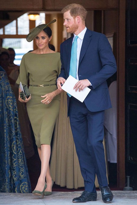 Meghan Markle boat neckline Olive Green 